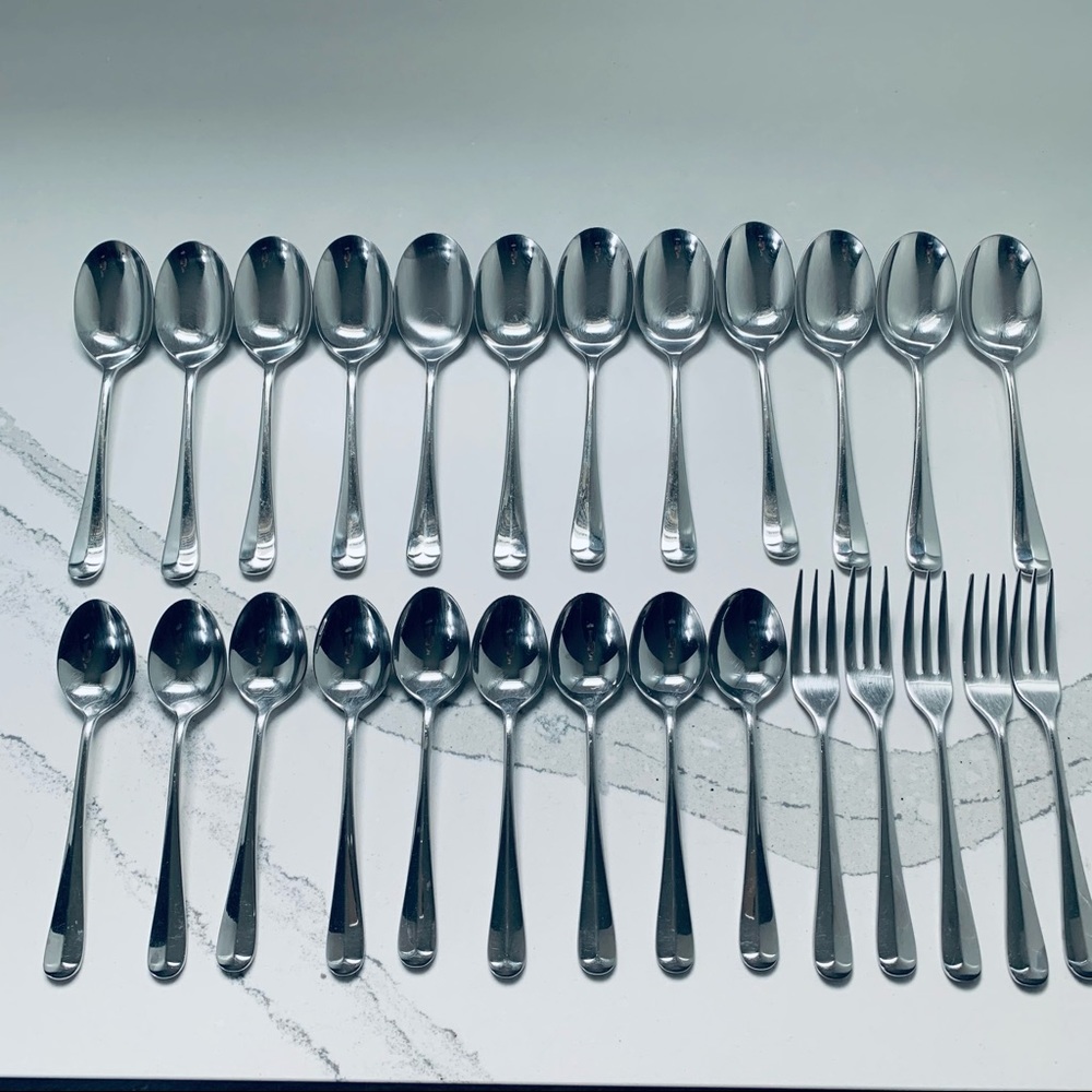 9 Georgia House Queen Anne Stainless Teaspoons - Picture 7 of 7
